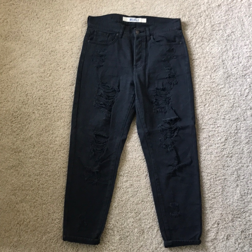 Distressed Boyfriend Jeans